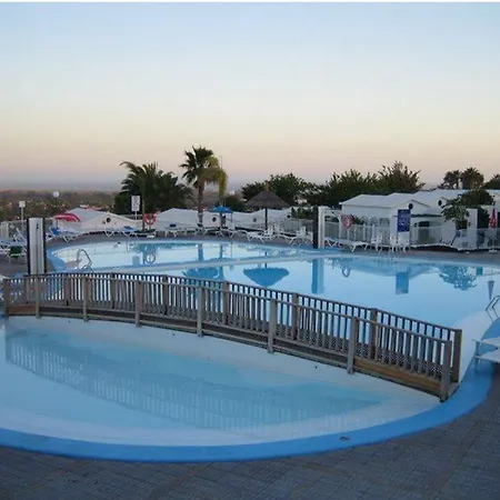 Vista Dorada Hotel 2*