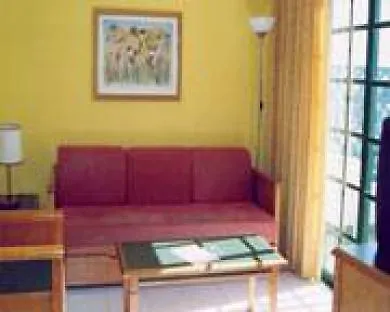Vista Dorada Hotel 2*